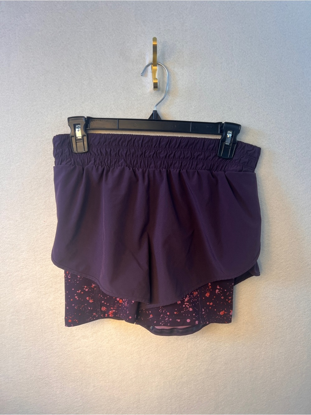 Athleta Plum Layered Run Shorts with Speckled Liner
